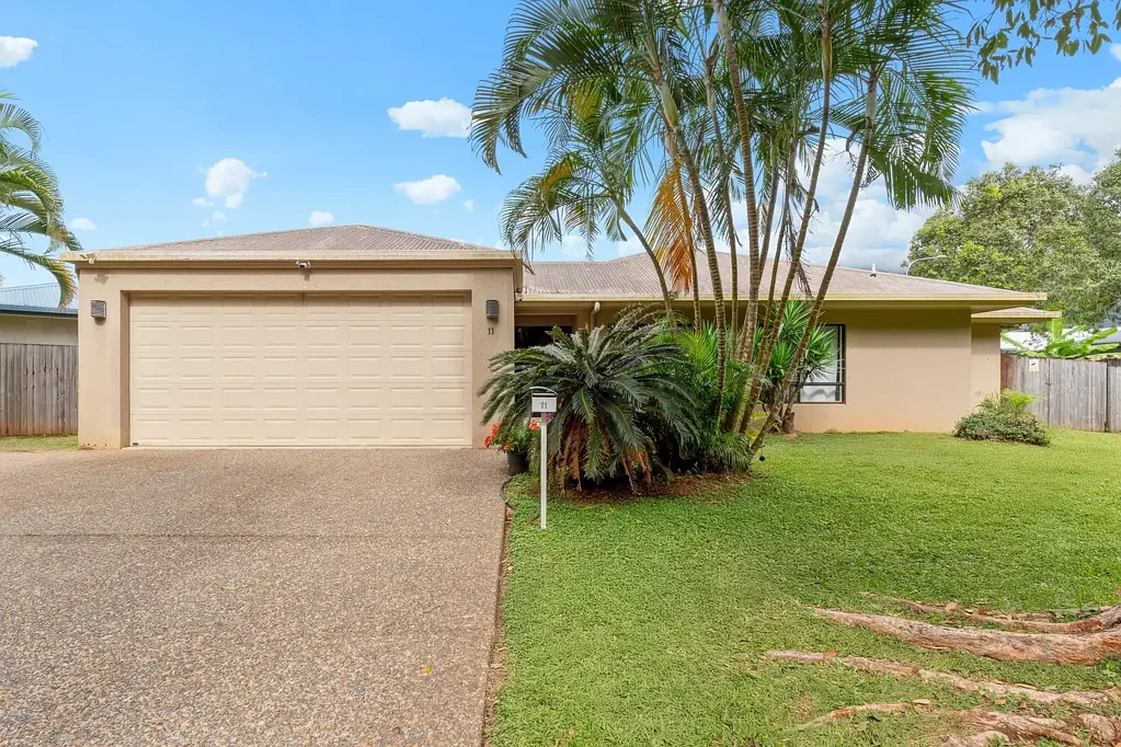 Edmonton 4Moenga Family Home + Premium Corner Block!