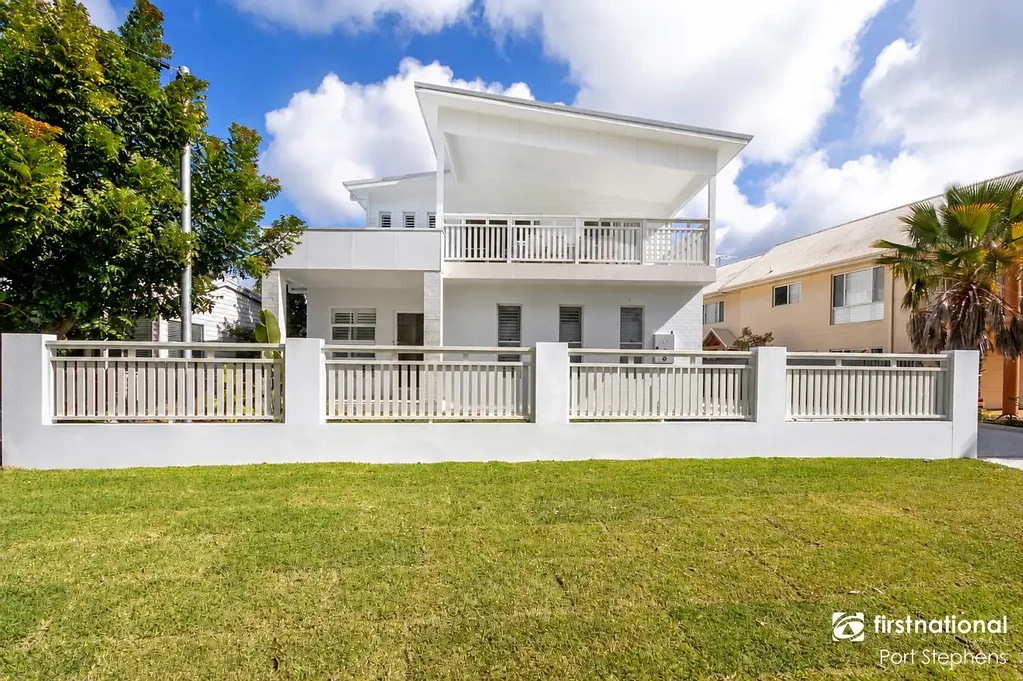 Salamander Bay 4 Slaapkamer Brand New Coastal Living Just Steps from the Beach