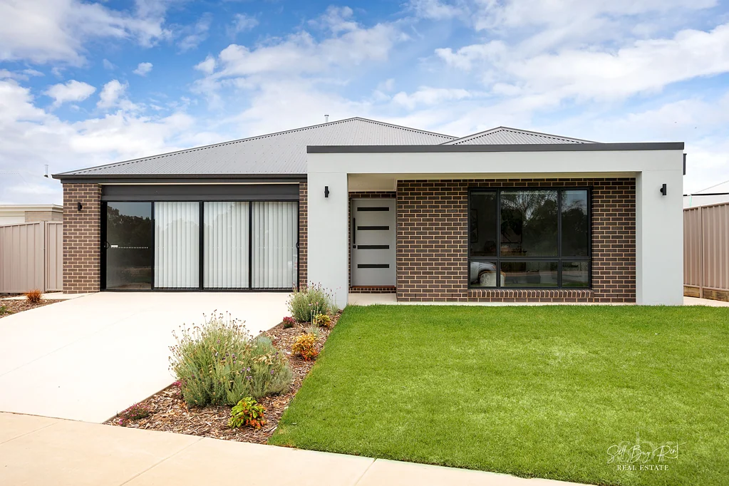 27 FREEMAN CRESCENT, Baranduda, VIC 3691