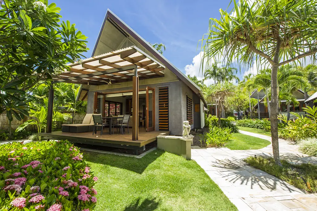 Nelly Bay 2침실 Beautiful Beach View Villa in Popular 'Pure Magnetic'
