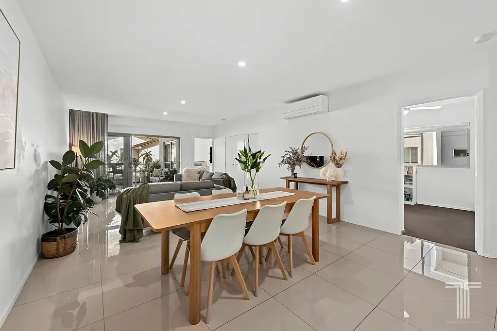 Morningside 3 Slaapkamer Spacious 3 Bedroom Apartment in Sought After Location