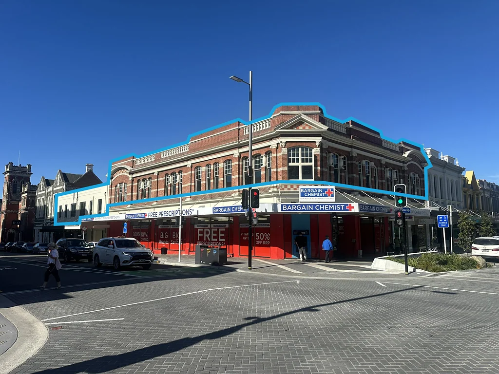 Dunedin Central Large Central Offices With Parking