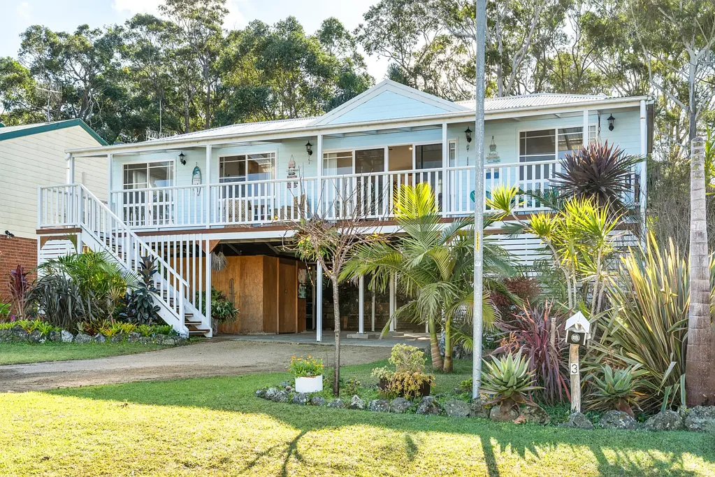 3 Torquay Drive, Lake Tabourie, NSW 2539