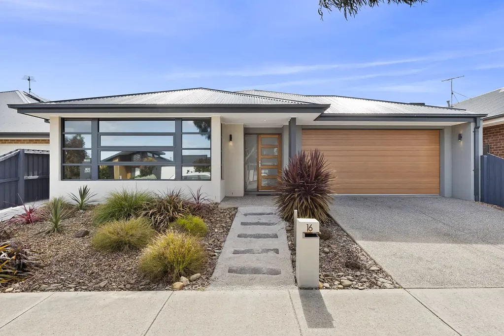 16 Cheviot Terrace, Ocean Grove, VIC 3226