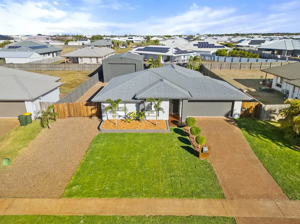 Bargara 4ਬੈੱਡਰੂਮ Beautifully Renovated Family Home in Prestigious Bargara Views Estate