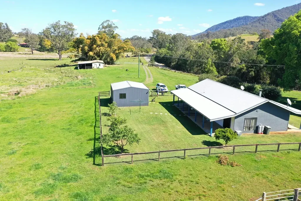 Kyogle  BUY 3 IN 1 - COLLINS CREEK