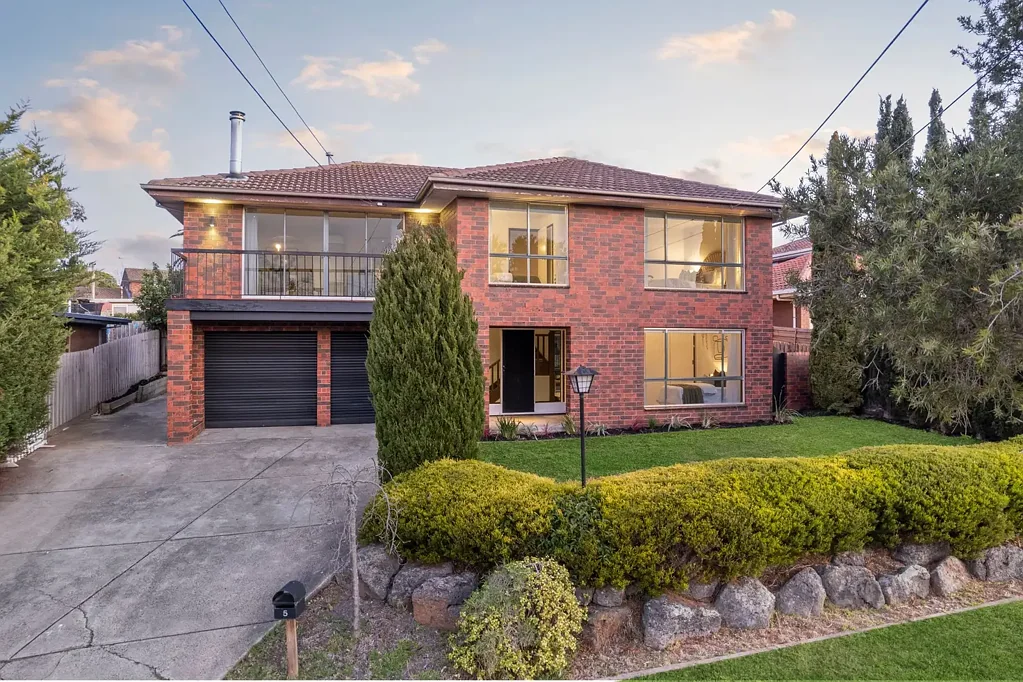 5 Hull Court, Grovedale, VIC 3216