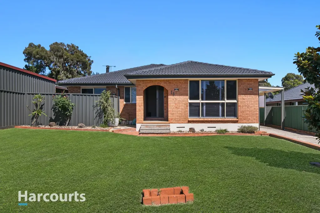 11 Buckland Road, St Clair, NSW 2759