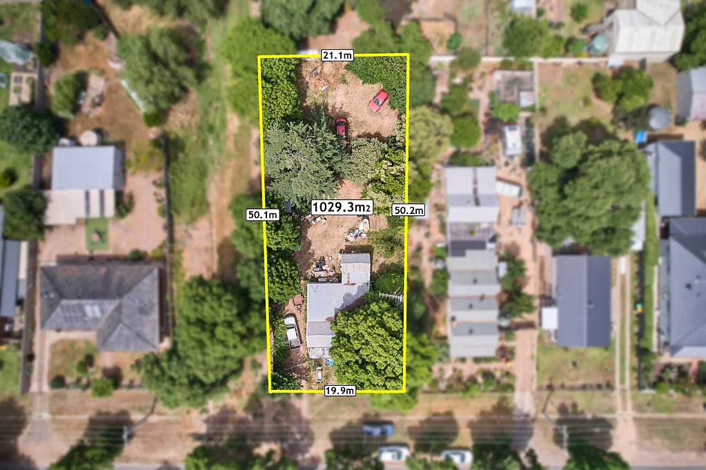 5 Playne Street, Heathcote, VIC 3523