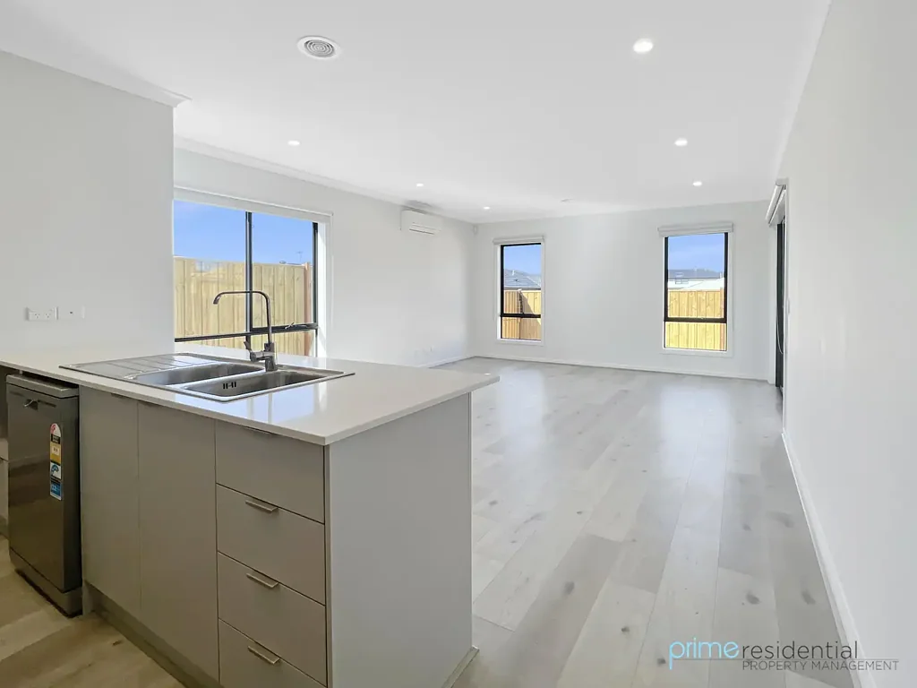 **ONE WEEKS RENTAL FREE ** CONDITONS APPLY