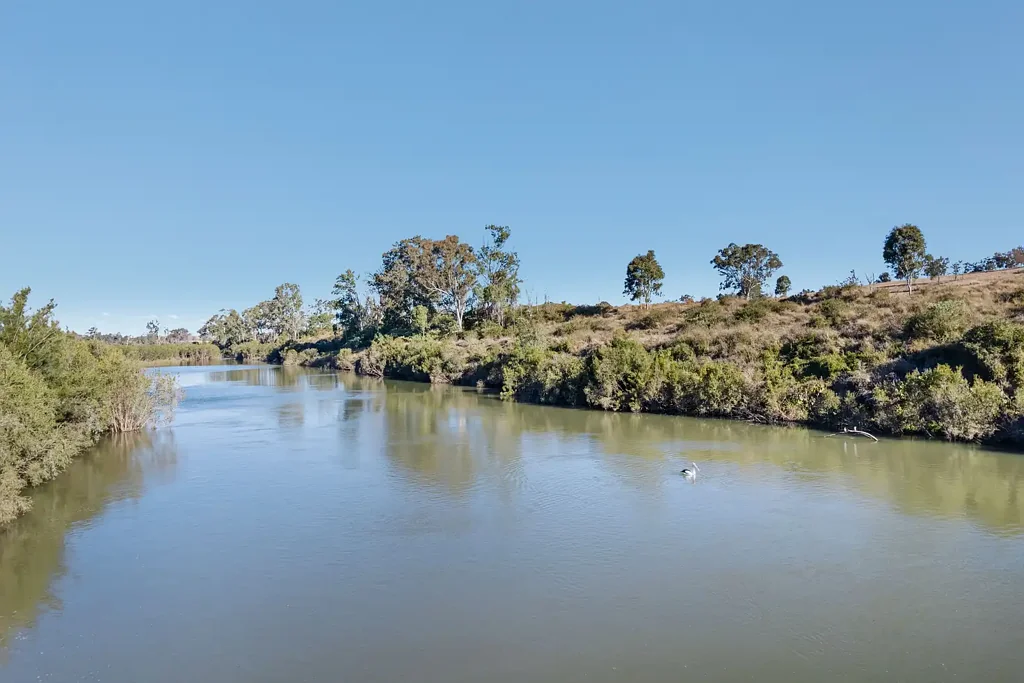 Colinton "Switch Back" - 2 Titles with Brisbane River Frontage