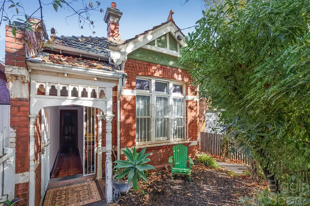 St Kilda 2ห้องนอน PERIOD CHARM MEETS PRIME POSITION