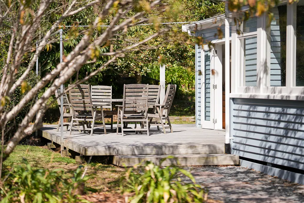 24 Queens Road, Waikanae Beach, Wellington