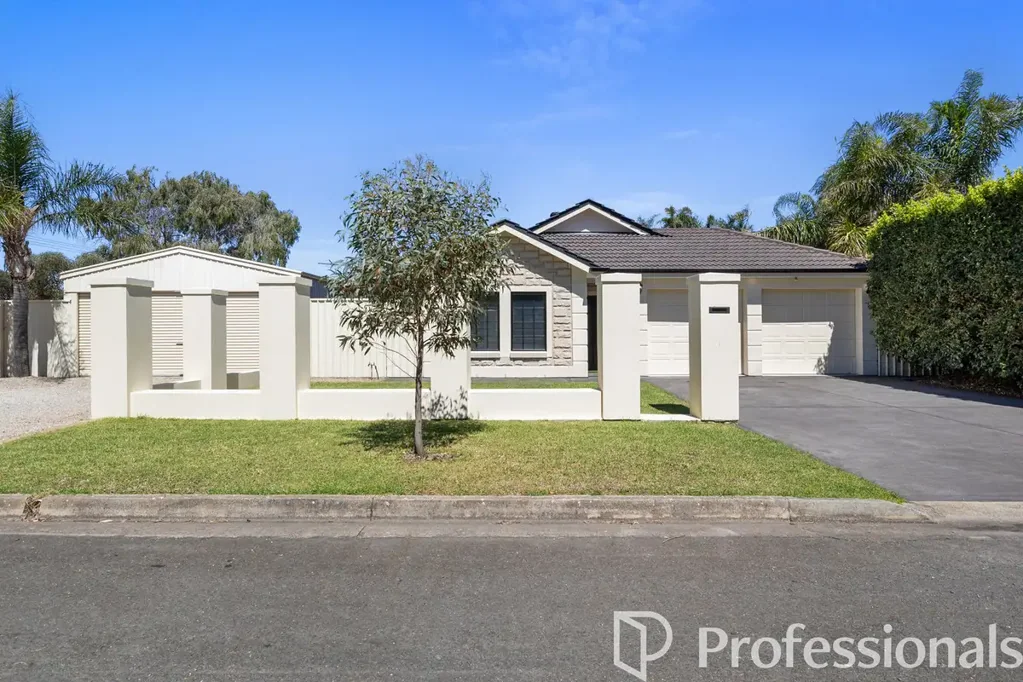 30 Oakley Crescent, Aldinga Beach, SA 5173