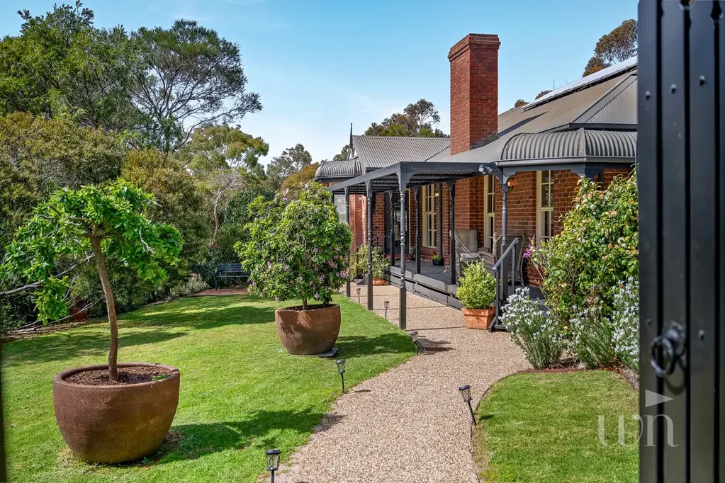 Mount Martha 4બેડરૂમ Coastal Calm Meets Country Charm