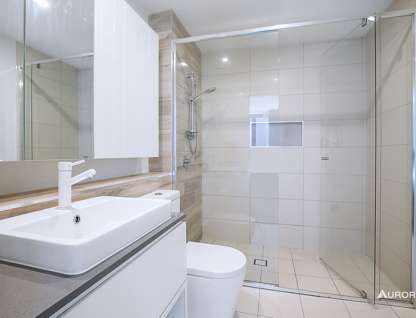 505/18 Hubert Street, Woolloongabba, QLD 4102, 2 Bedrooms, 2 Bathrooms, Unit