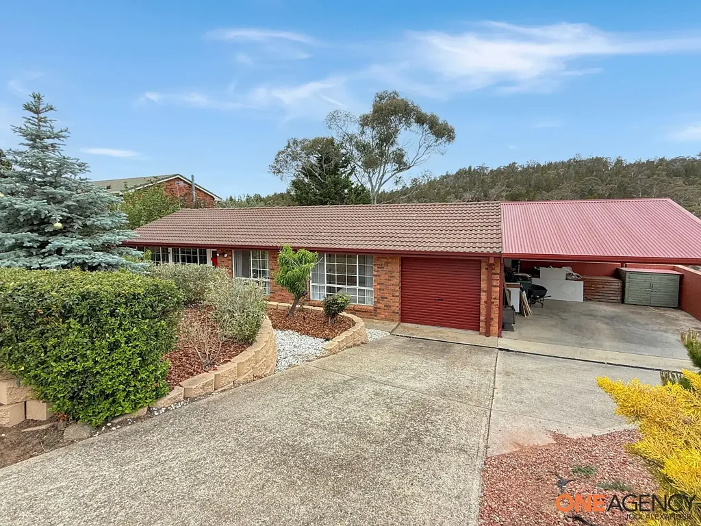 35 Kiah Avenue, Cooma, NSW 2630