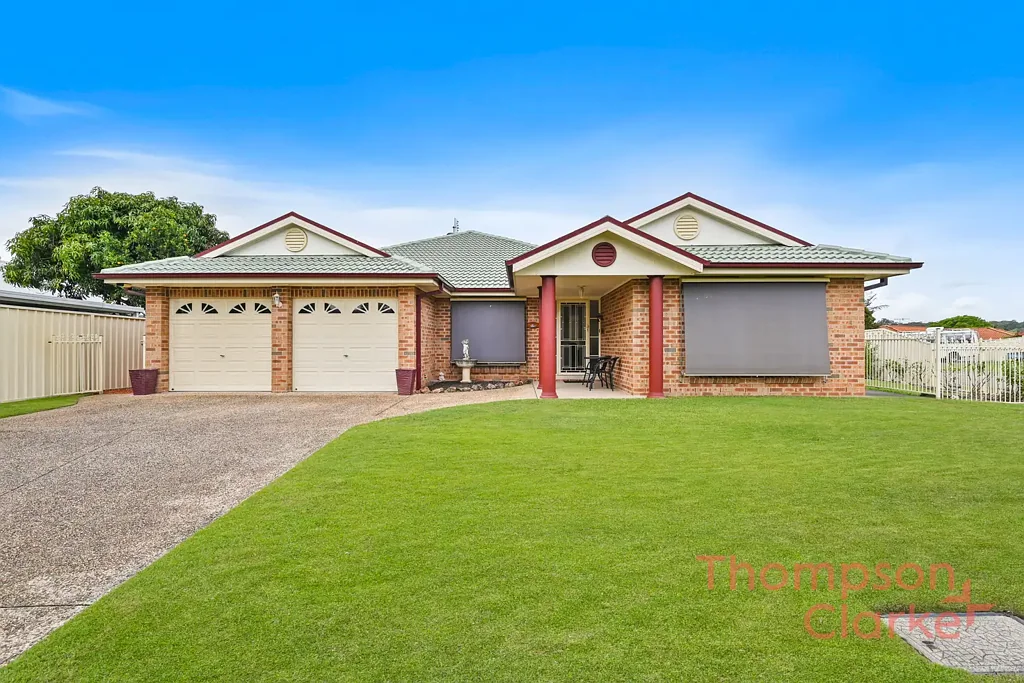Metford 5房  Modern Family Living in a Convenient Metford Location