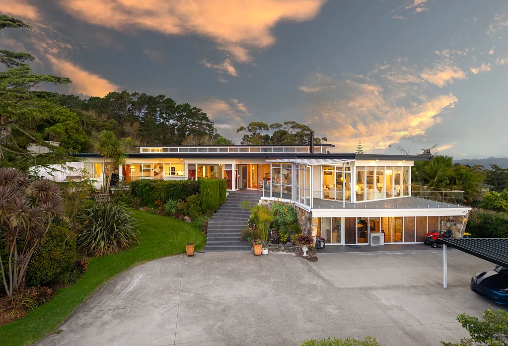 91 Point View Drive, East Tamaki Heights, Manukau City, Auckland