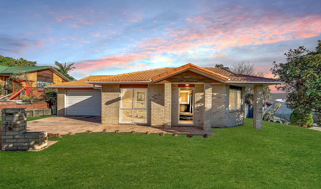 22 Medvale Avenue, Flat Bush, Manukau City, Auckland