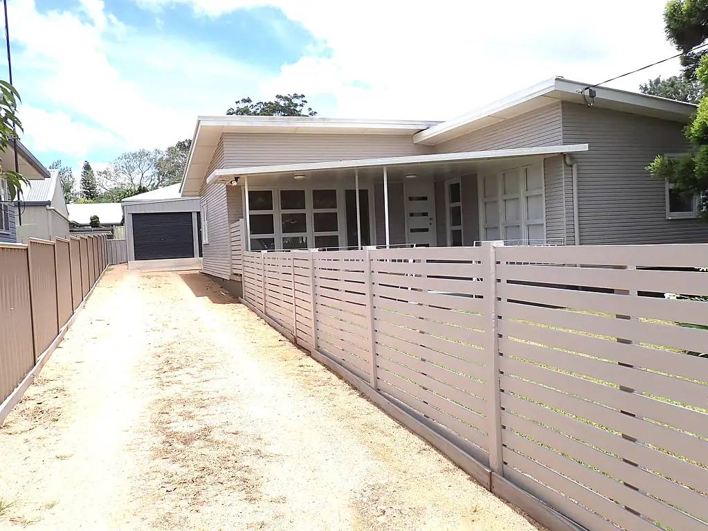 22 Dalmeny Street, Wilsonton, QLD 4350