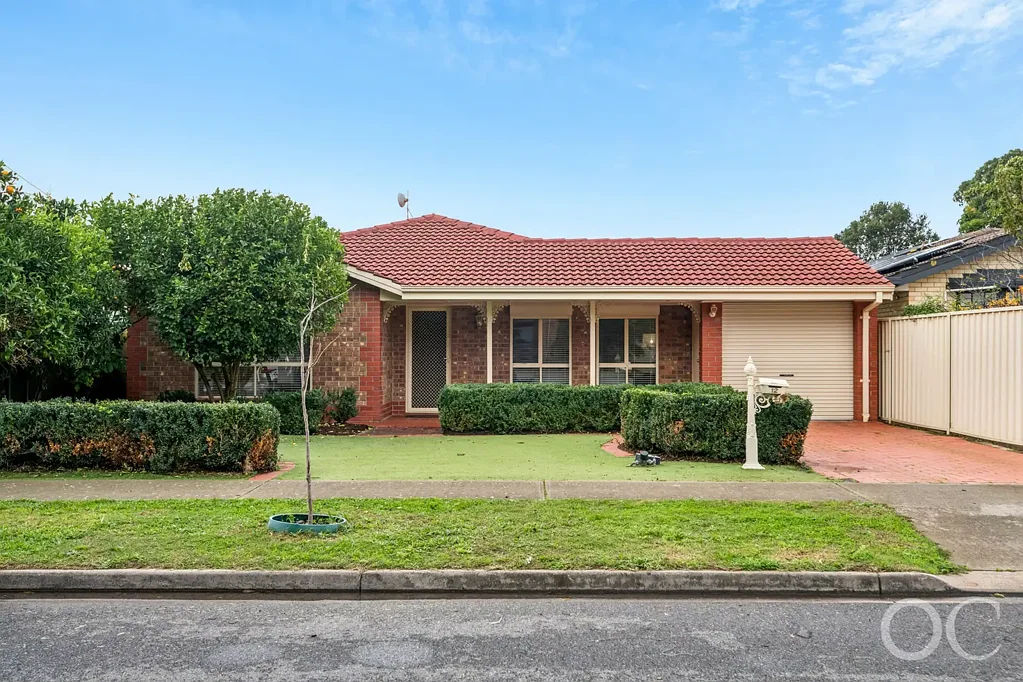 Morphettville 5Zimmer Open the Door to Family Living at Its Best – Detached Studio, Ideal for Teenagers or Man Cave/Lady Lair