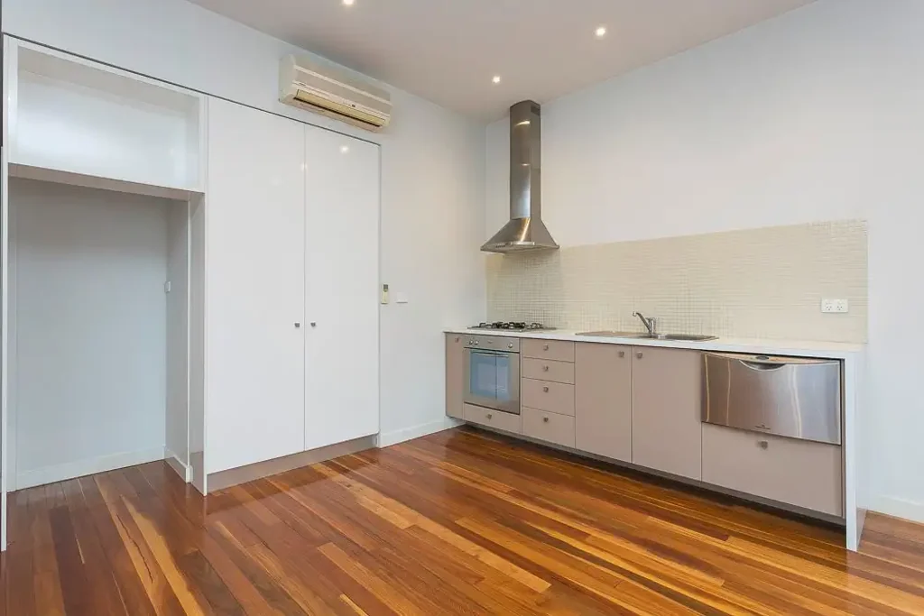 Stylish One-Bedroom Apartment in Prime Ascot Vale Location