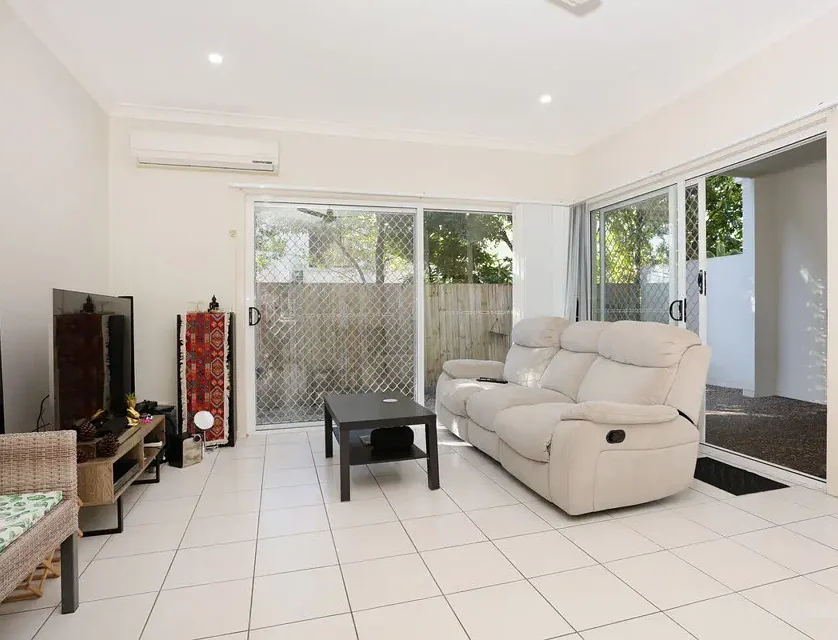4/127 Pohlman Street, Southport, QLD 4215, 3 ਕਮਰੇ, 2 ਬਾਥਰੂਮ, Townhouse