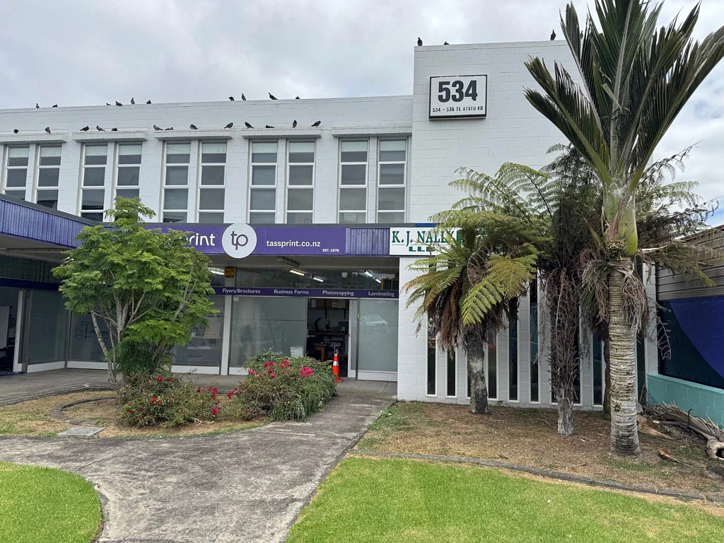 Te Atatu Peninsula AFFORDABLE AND VERSATILE OFFICE
