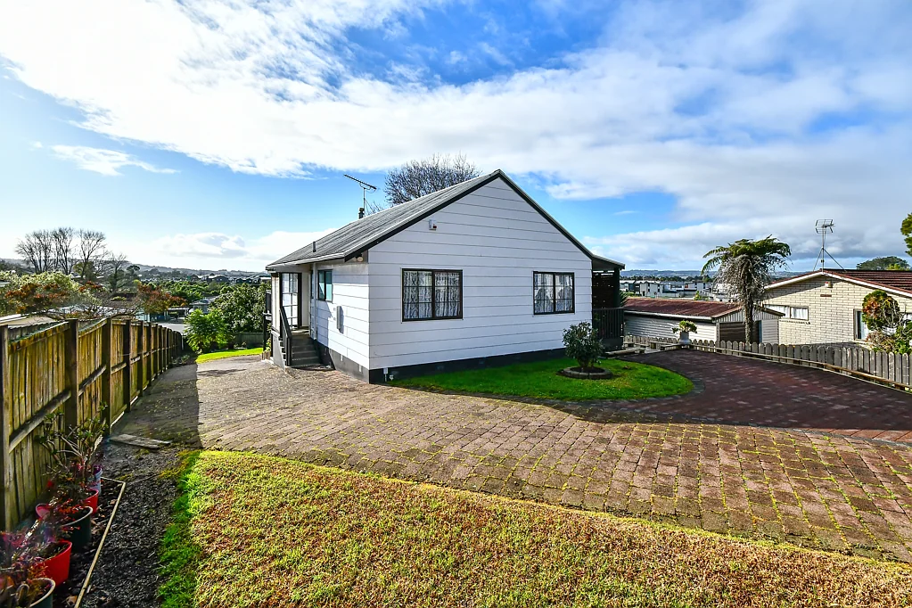 34 Mcquarrie Avenue, Manurewa, Manukau City, Auckland