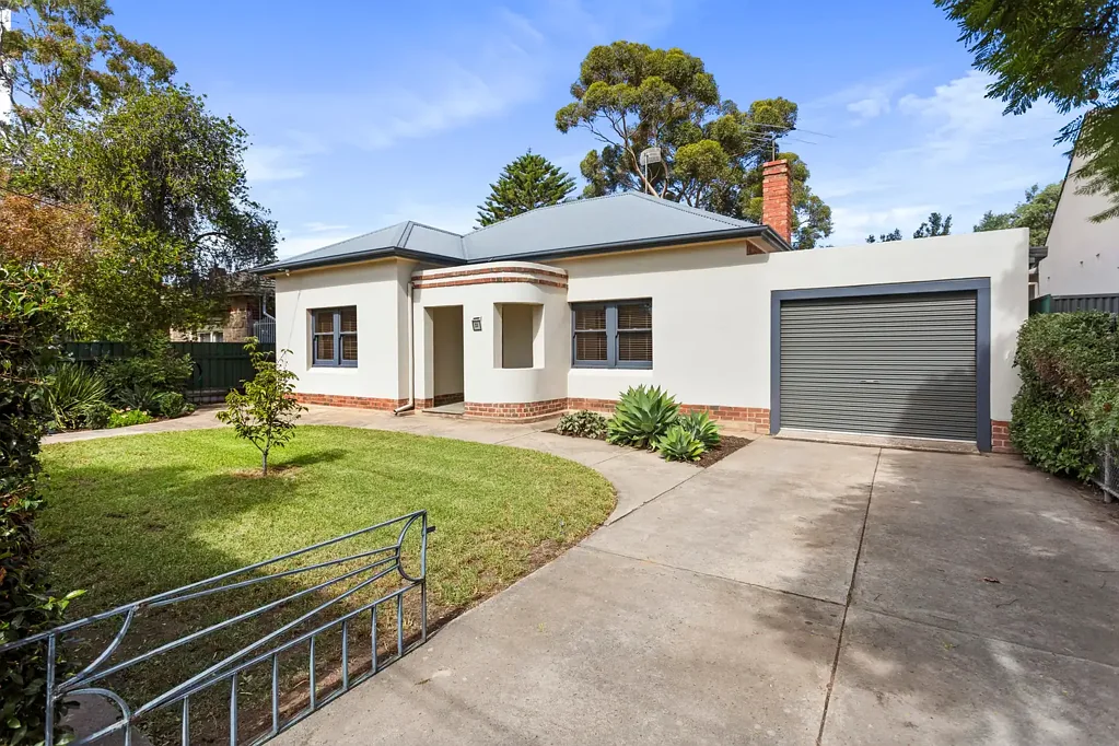 Croydon Park 3房  Mid-century soul, inner-west rhythm - a Croydon Park classic reimagined on 706sqm.
