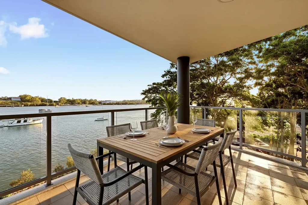 1305/118 Parkside Circuit, Hamilton, QLD 4007