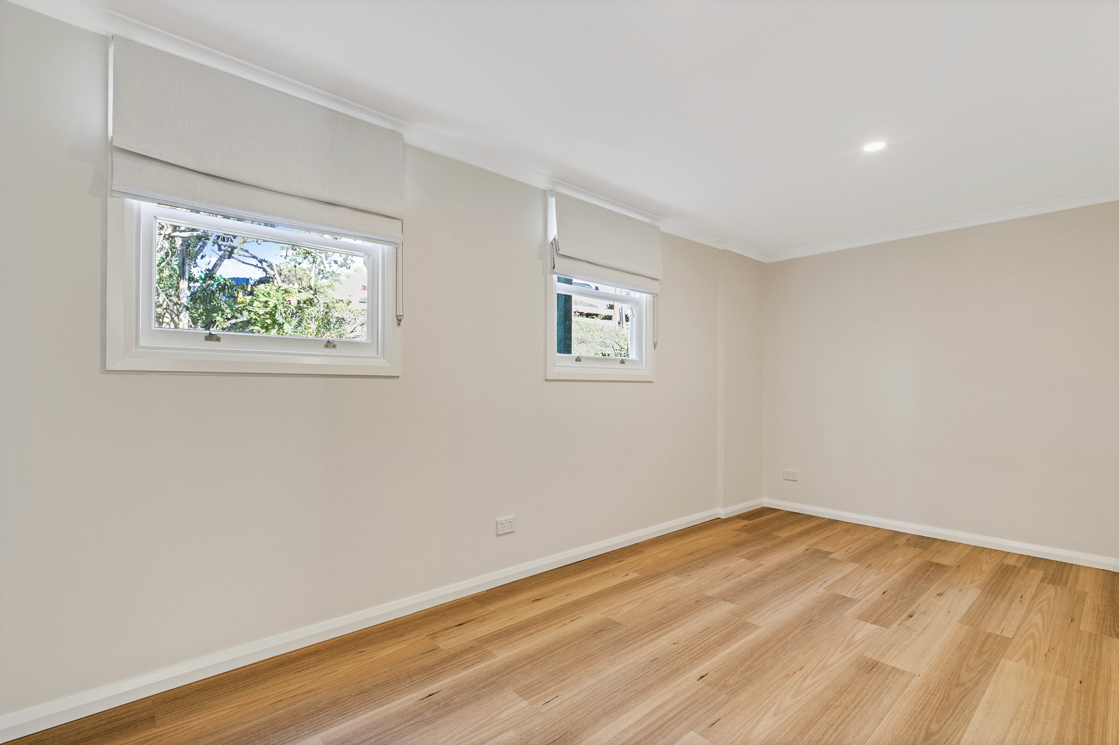 UNIT 3 13-15 LAMINGTON TCE, NAMBOUR QLD 4560, 0 chambres, 0 salles de bain, Unit