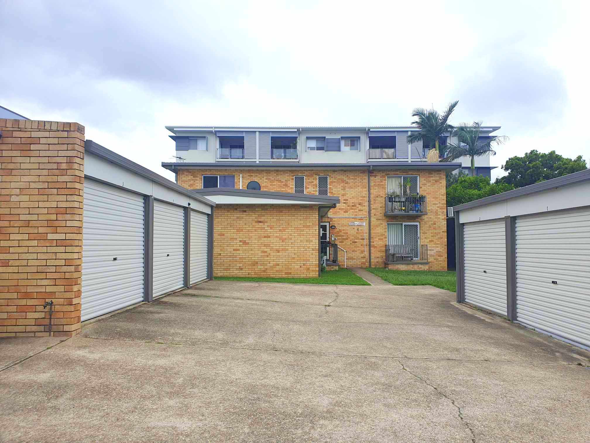 UNIT 1 6 MEREDITH ST, REDCLIFFE QLD 4020, 0 Kuwarto, 0 Banyo, Unit