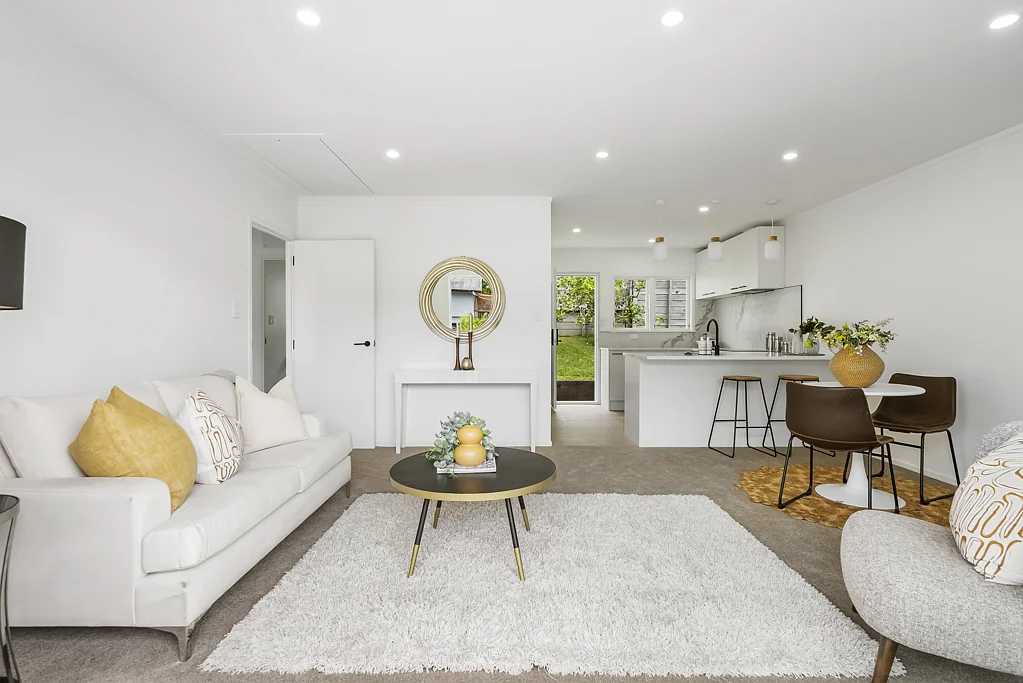 1/7 Dakota Avenue, Beach Haven, North Shore City, Auckland