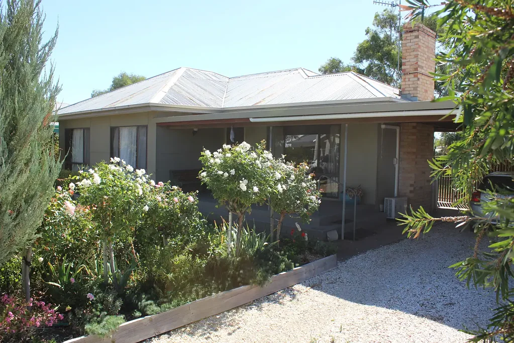 Nhill 3બેડરૂમ Convenience and Comfort!