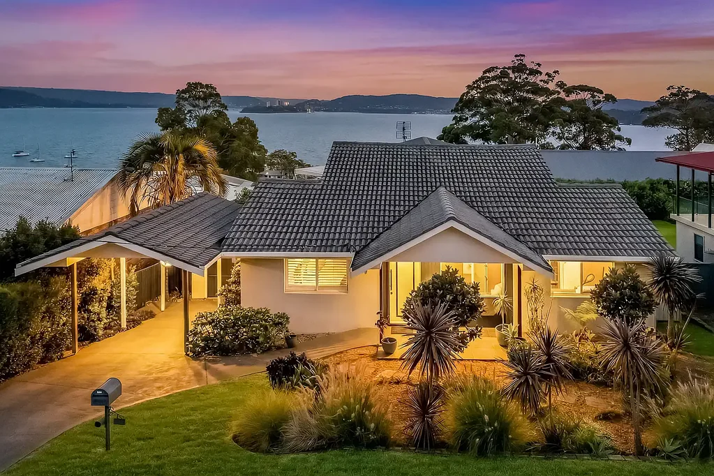 49 The Corso, Saratoga, NSW 2251