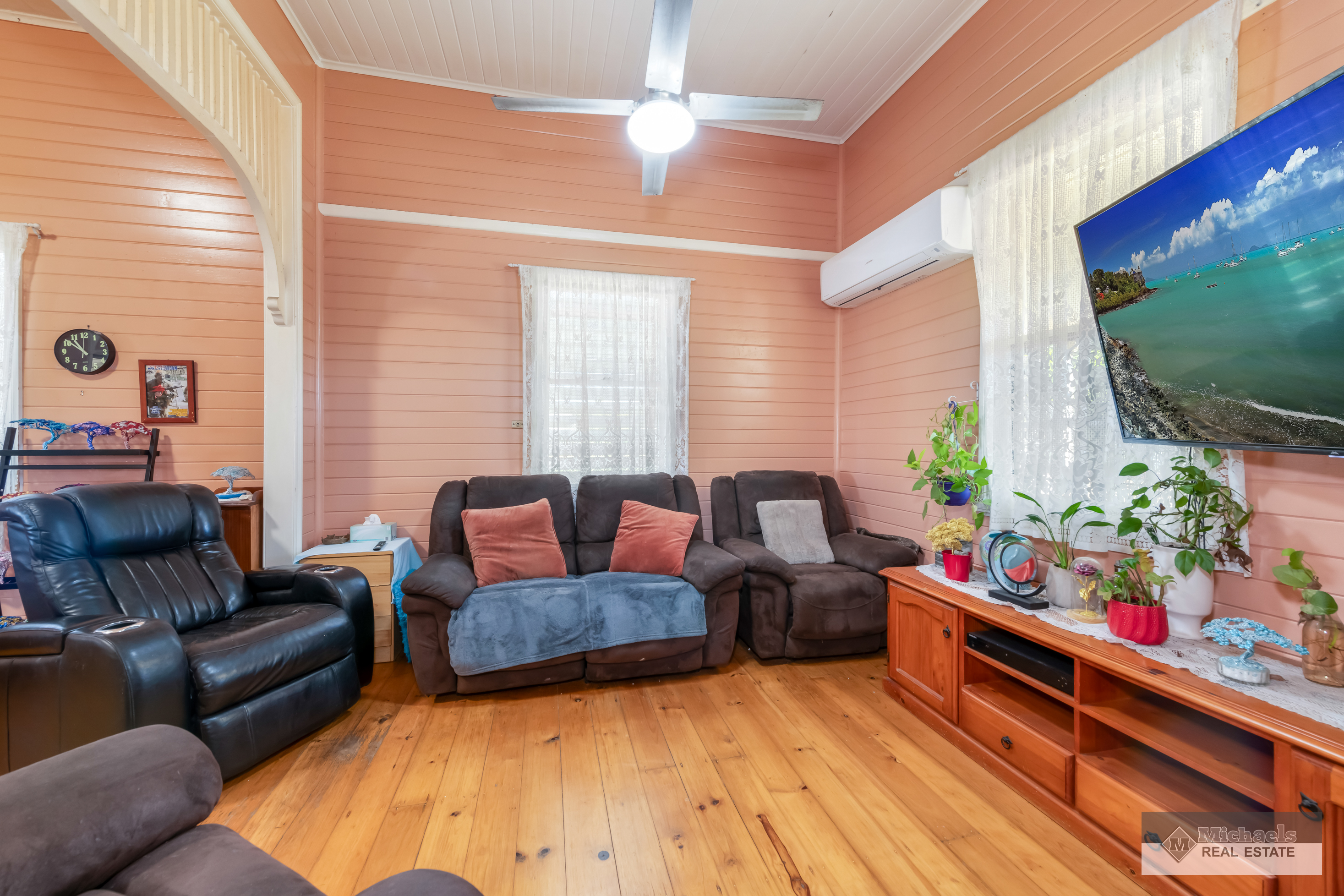 12 WYPER ST, BUNDABERG SOUTH QLD 4670, 0房, 0浴, House