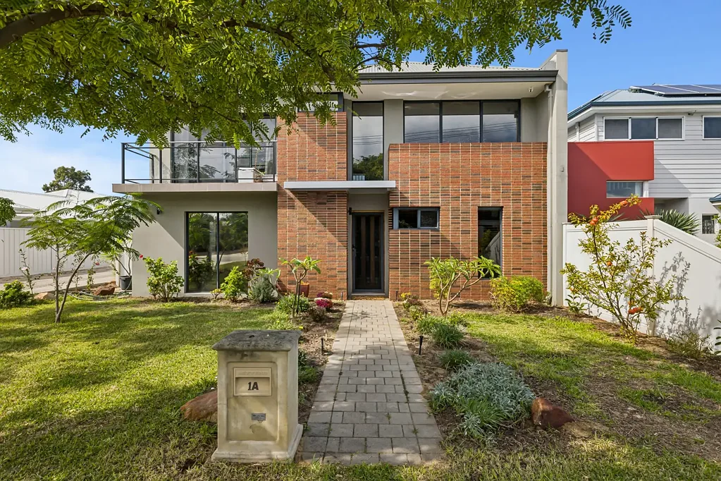 Bayswater 3房  A HOME FOR WHEN SIZE MATTERS