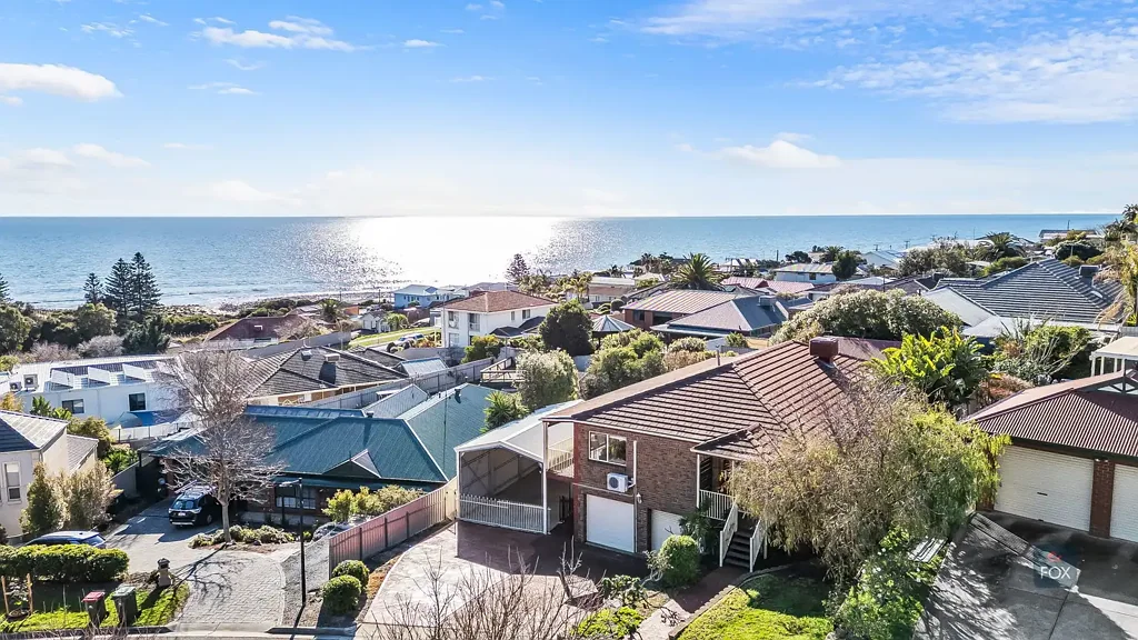 5 Gannet Court, Hallett Cove, SA 5158