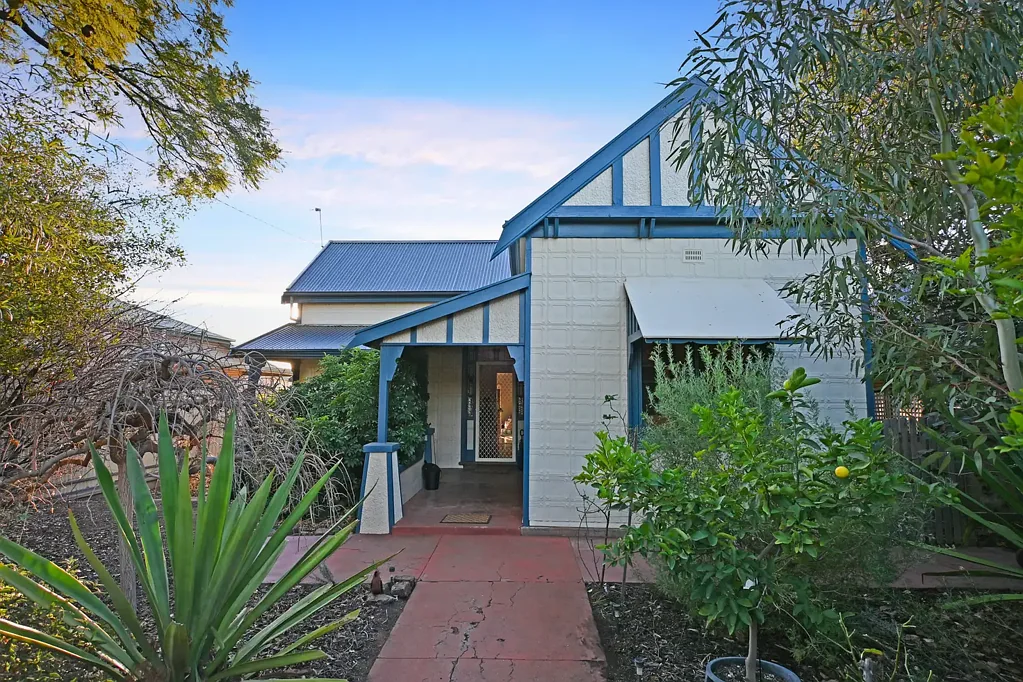 536 McGowen Street, Broken Hill, NSW 2880