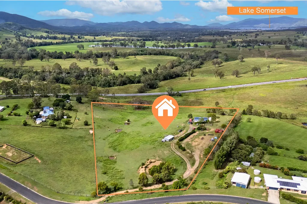 Sandy Creek 4 Slaapkamer YOUR DREAM ACREAGE STARTS HERE