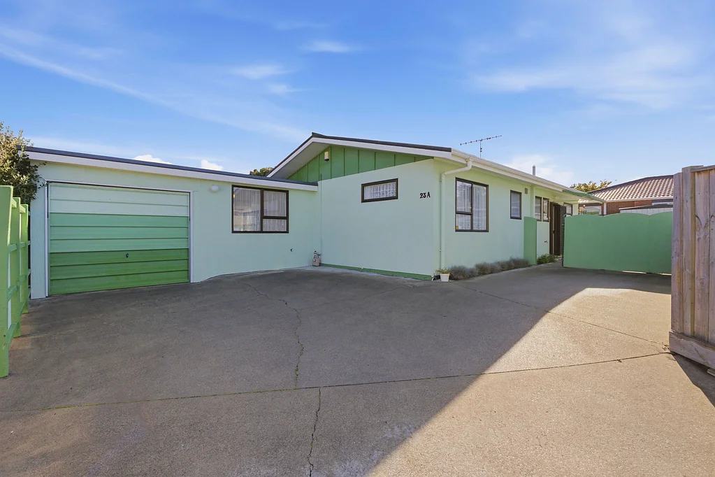 Springvale 3房  Peaceful, private and perfect for downsizing!