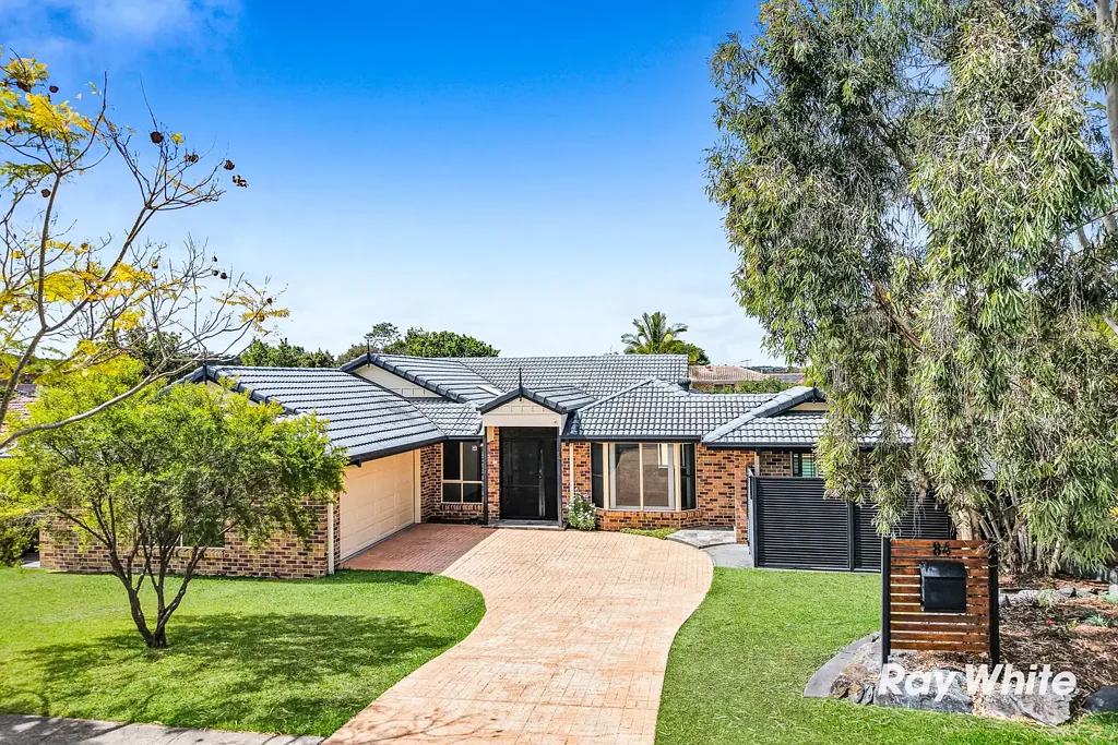 Calamvale 4침실 A Calamvale Family Home with Room for Everyone in Stretton Catchment!!