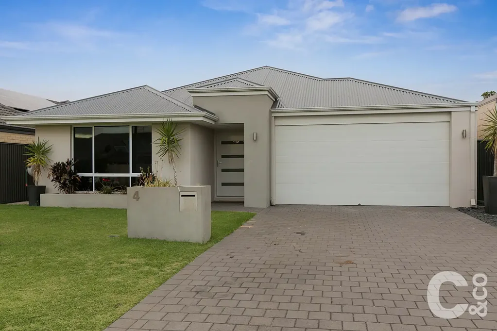 4 Solaris Street, Wellard, WA 6170