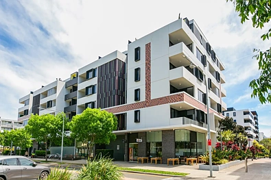 Rosebery 1Kwarto North-Facing Comfort with Space to Work from Home