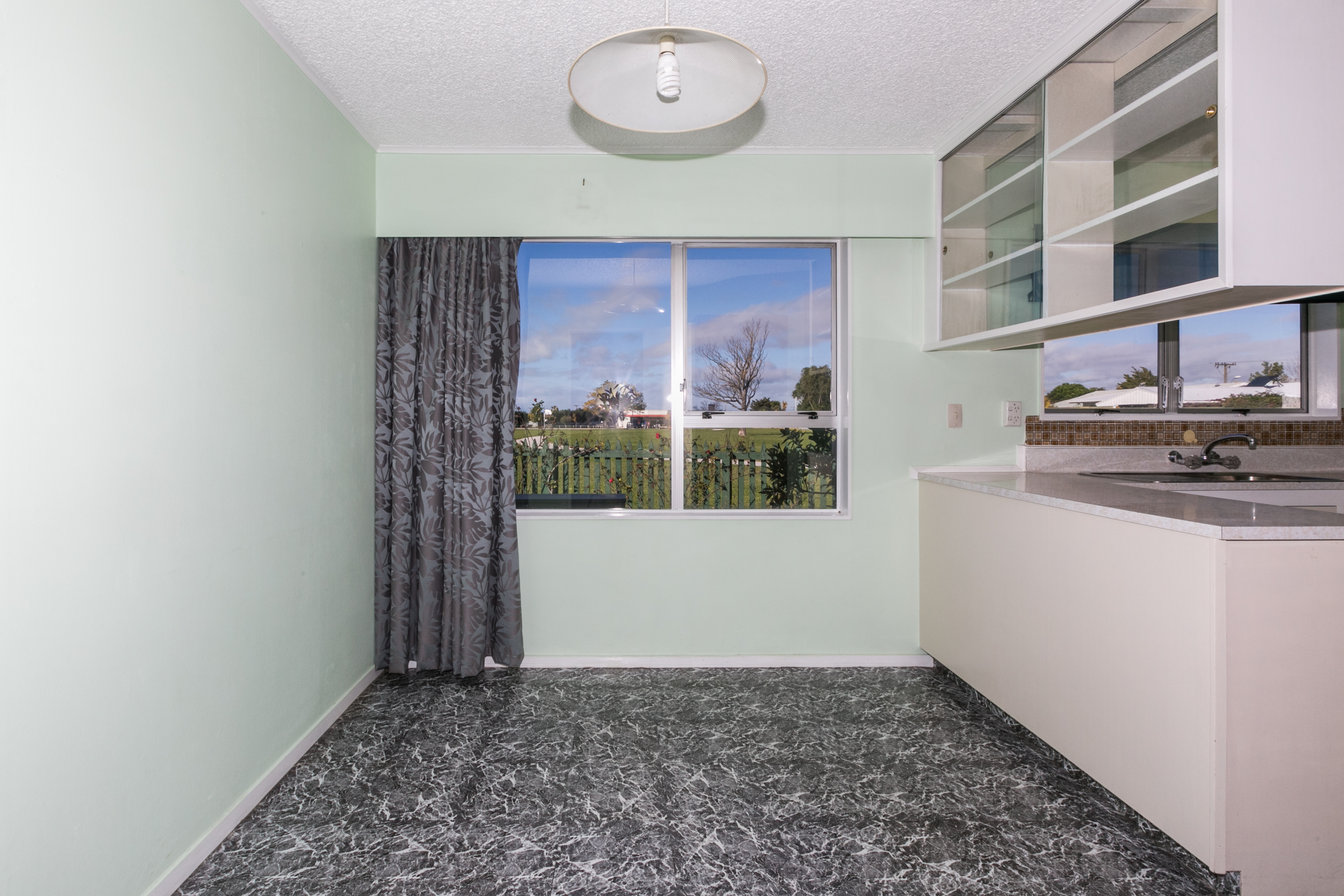 2/171 Taradale Road, Pirimai, Napier, 2房, 0浴