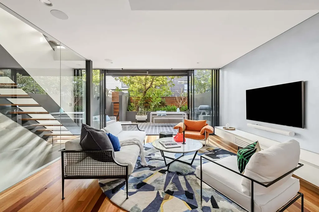 11 Gibbens Street, Camperdown, NSW 2050