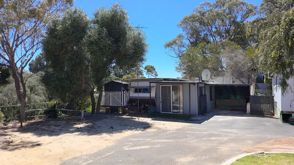 Myalup 1غرفة نوم MYALUP BEACH HOLIDAY PARK – PARK HOME FOR SALE
