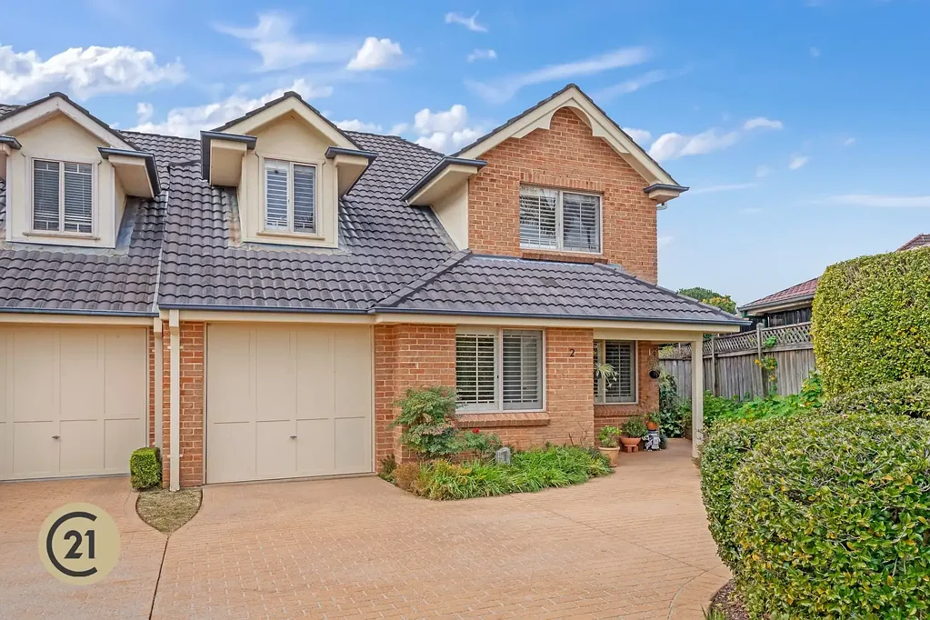 2/17 Folkestone Place, Dural, NSW 2158